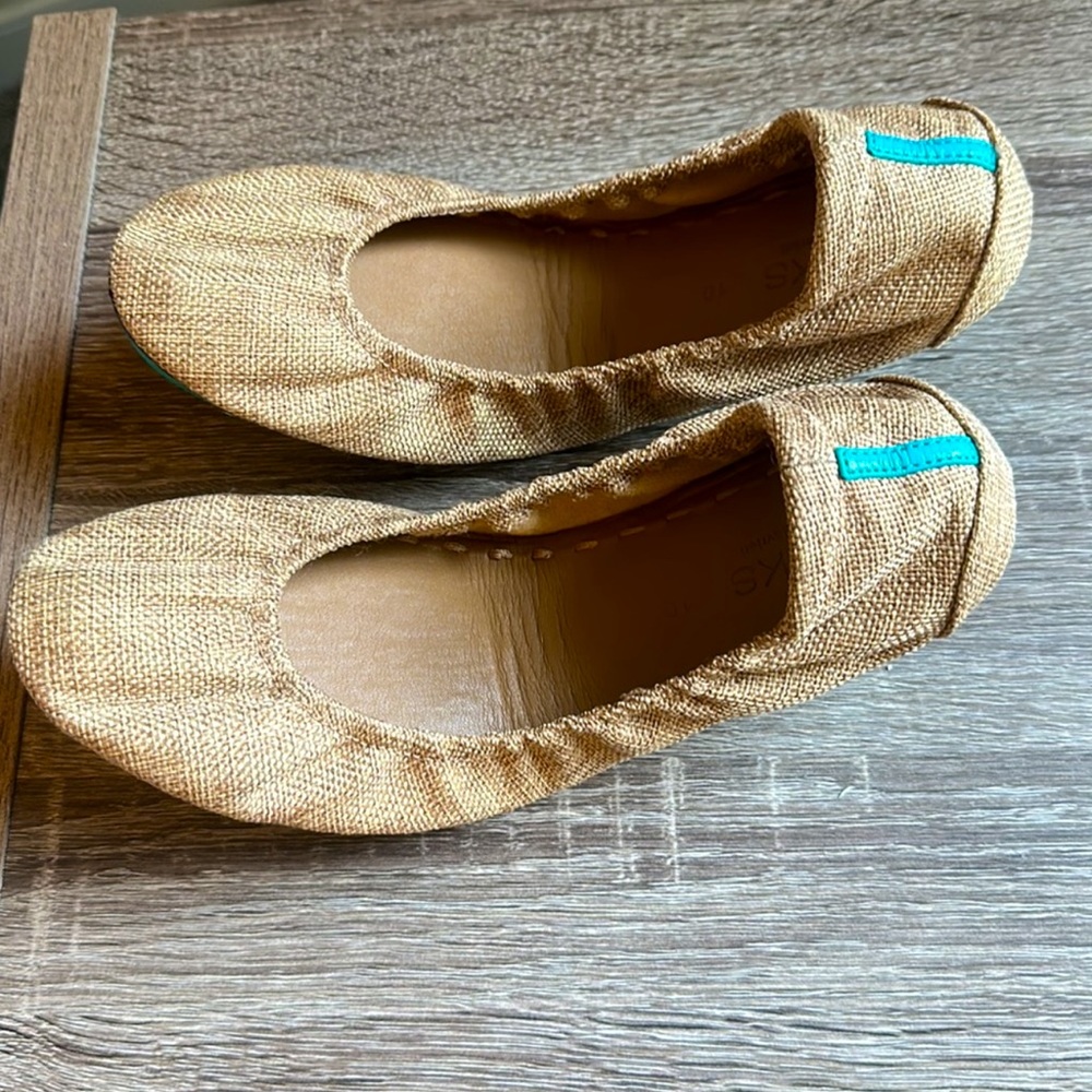 Brentwood Tieks, size 10